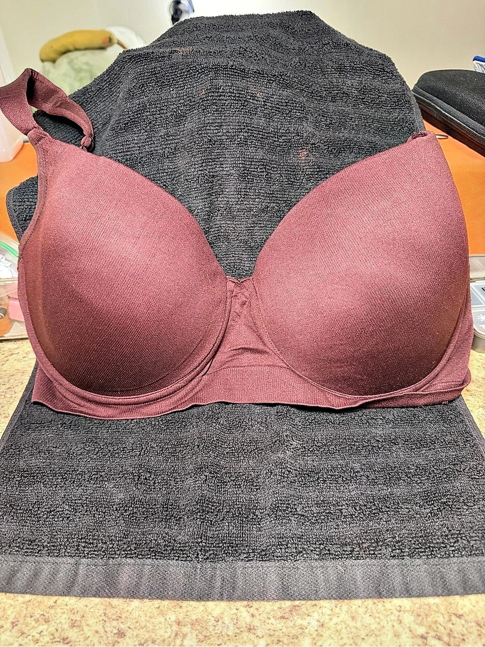 Danskin Burgundy Underwire Bra Size 42D